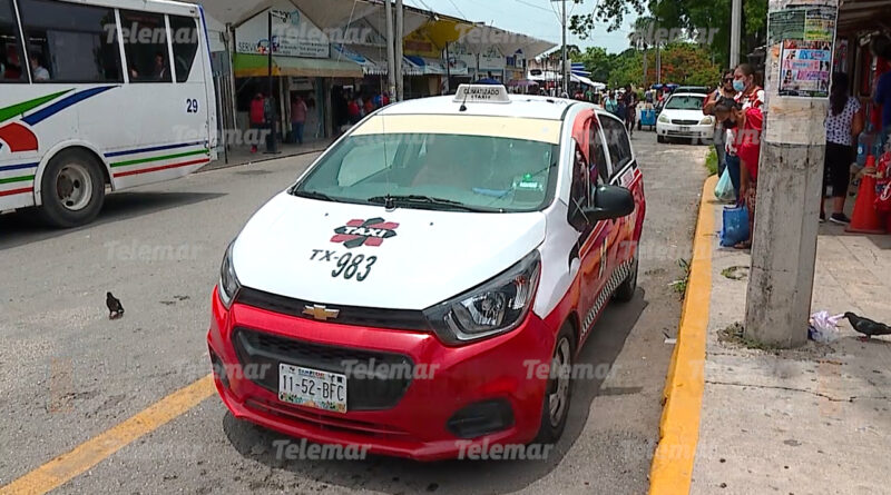 Taxistas proponen a elevar a 50 pesos la tarifa mínima.