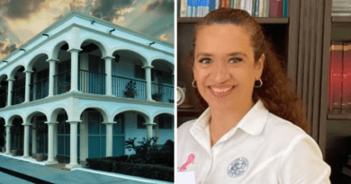 Gabriela Toledo Jamit, hermana del secretario de gobierno, es denunciada ante la Codhecam por hostigamiento