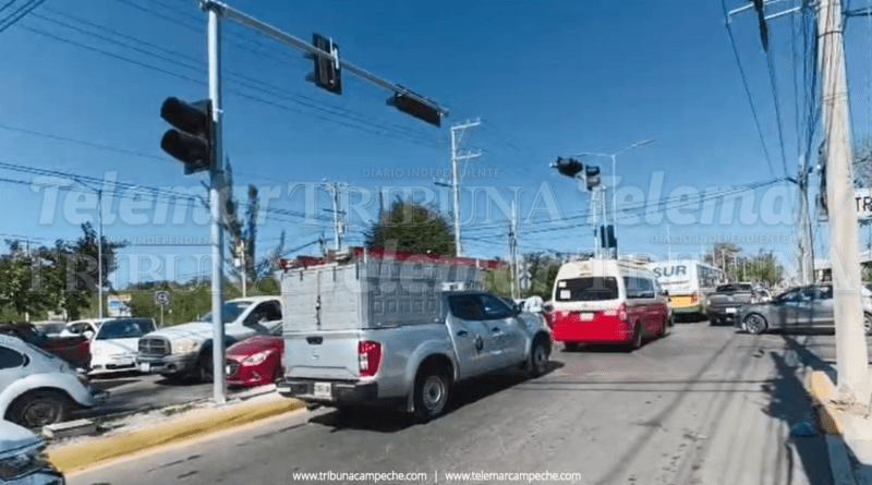 CONGESTIONAMIENTO EN CALLE PARALELA A LA AVENIDA COSTERA; ¡TOME SUS PRECAUCIONES!