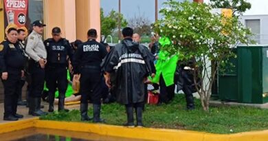 JOVEN MUERE ELECTROCUTADO TRAS PISAR CHARCO ELECTRIFICADO EN PLAZA CANEK