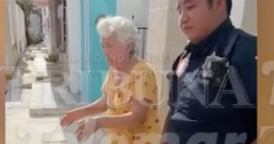 ¡ABUSO! MARCELOS LA INFRACCIONAN Y MANDAN SU AUTO AL CORRALÓN PESE A NO ESTACIONARLO EN ZONA PROHIBIDA, ACUSA