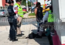 CONDUCTOR NO RESPETA EL ALTO Y PROVOCA CHOQUE; MADRE E HIJO RESULTAN LESIONADOS